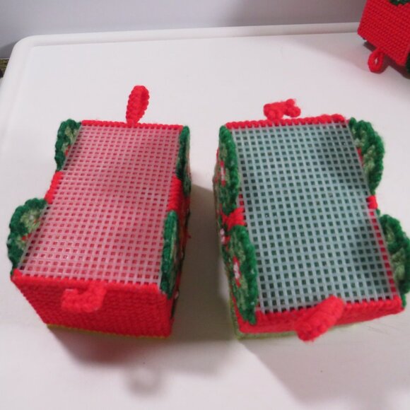 Vintage Plastic Canvas TRAIN set 1980s - Picture 14 of 15